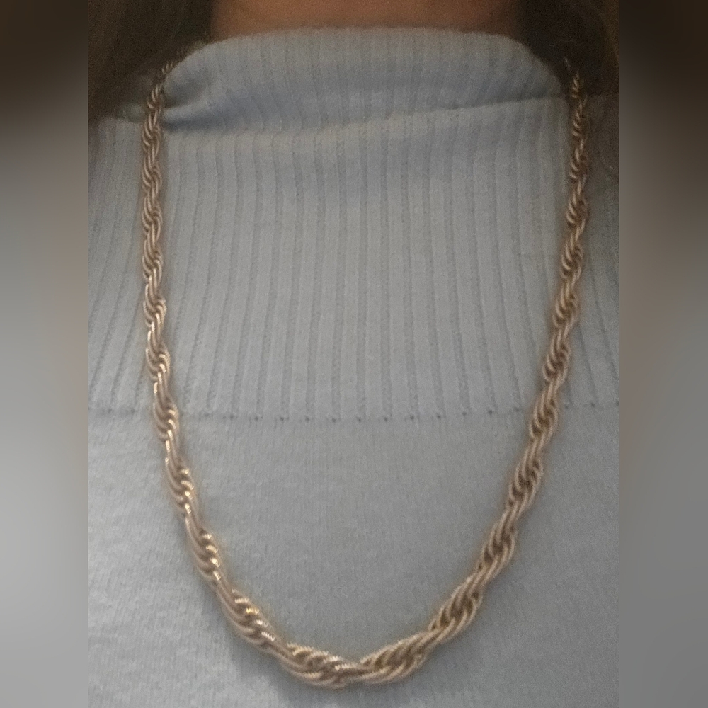 MONET Heavy Gold Plated Rope Chain Necklace- Excellent G.U.C  27"L